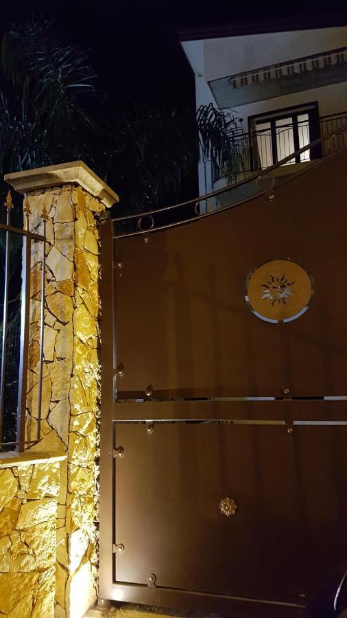 Case Vacanza Tony Calatabiano Exterior photo